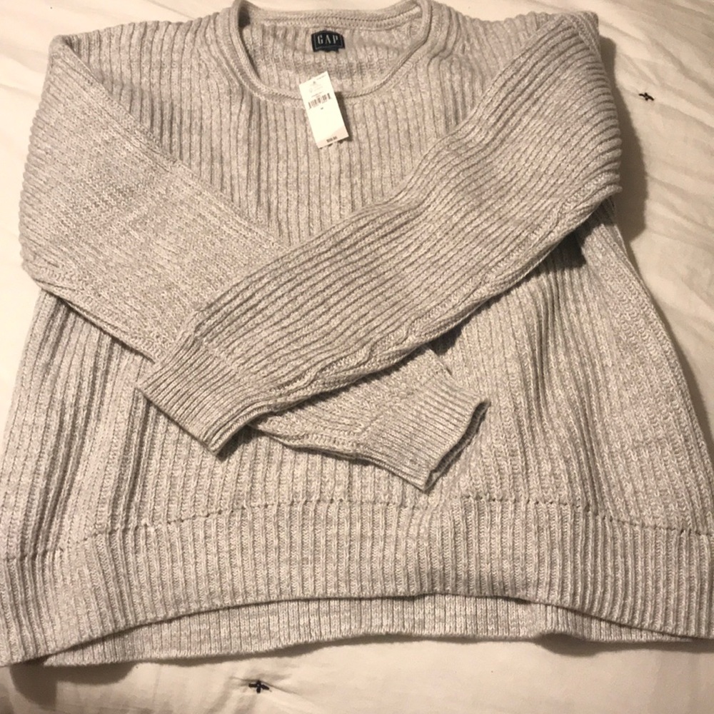 GAP sweater